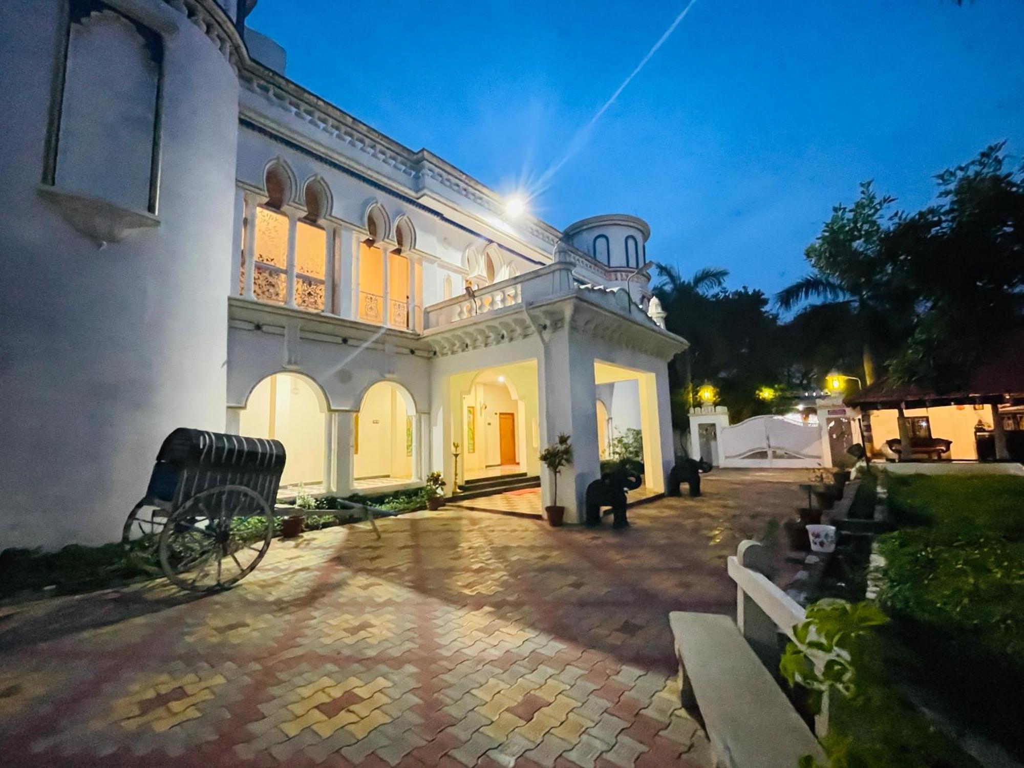 Chola Heritage Resort Карайкуди Экстерьер фото
