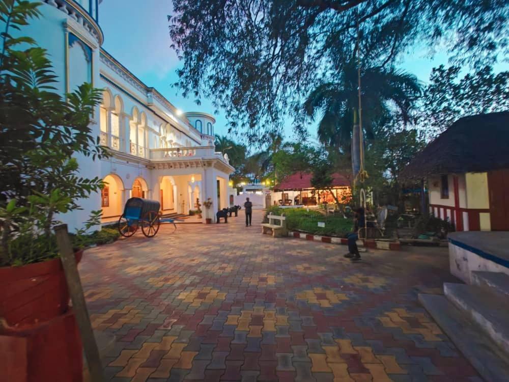 Chola Heritage Resort Карайкуди Экстерьер фото