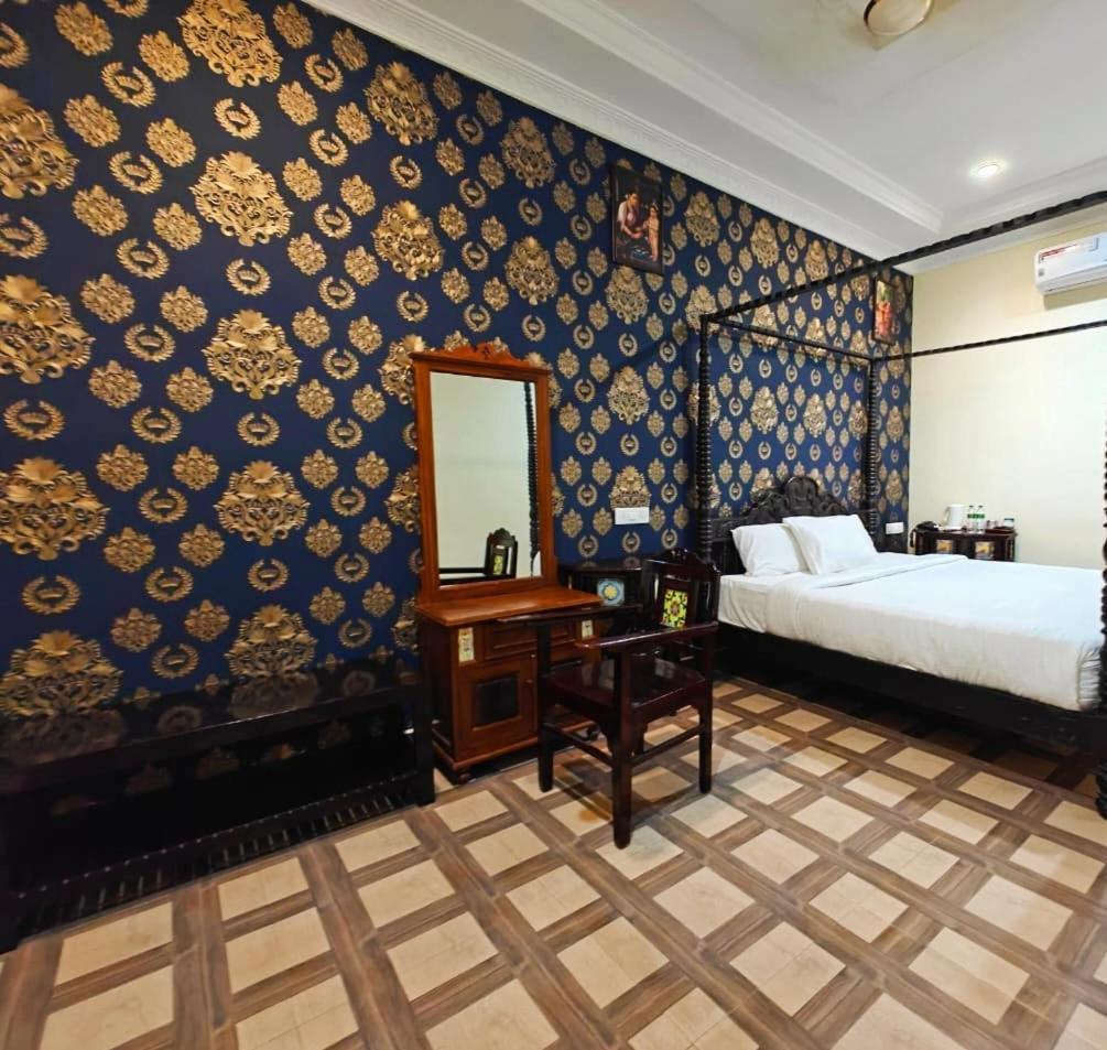 Chola Heritage Resort Карайкуди Экстерьер фото