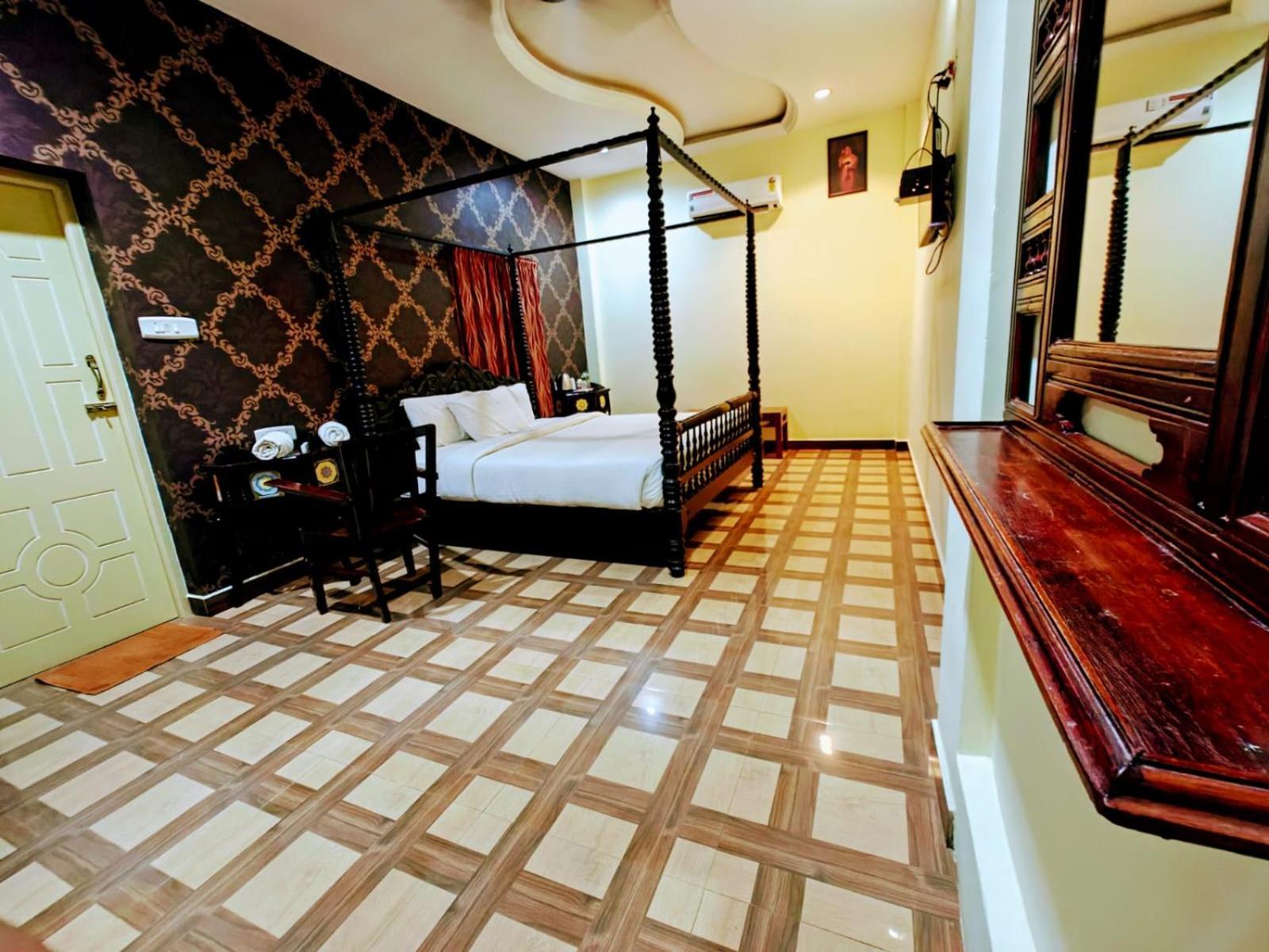 Chola Heritage Resort Карайкуди Экстерьер фото