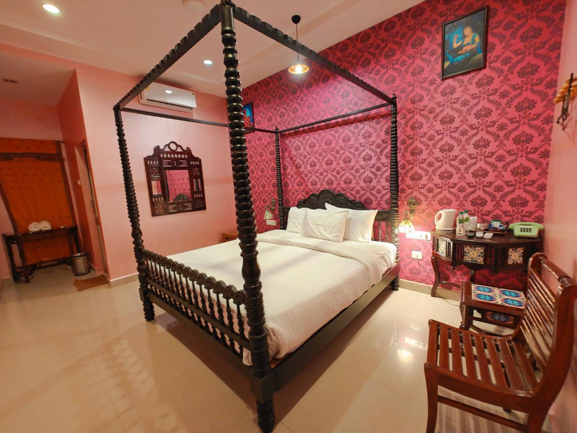 Chola Heritage Resort Карайкуди Экстерьер фото