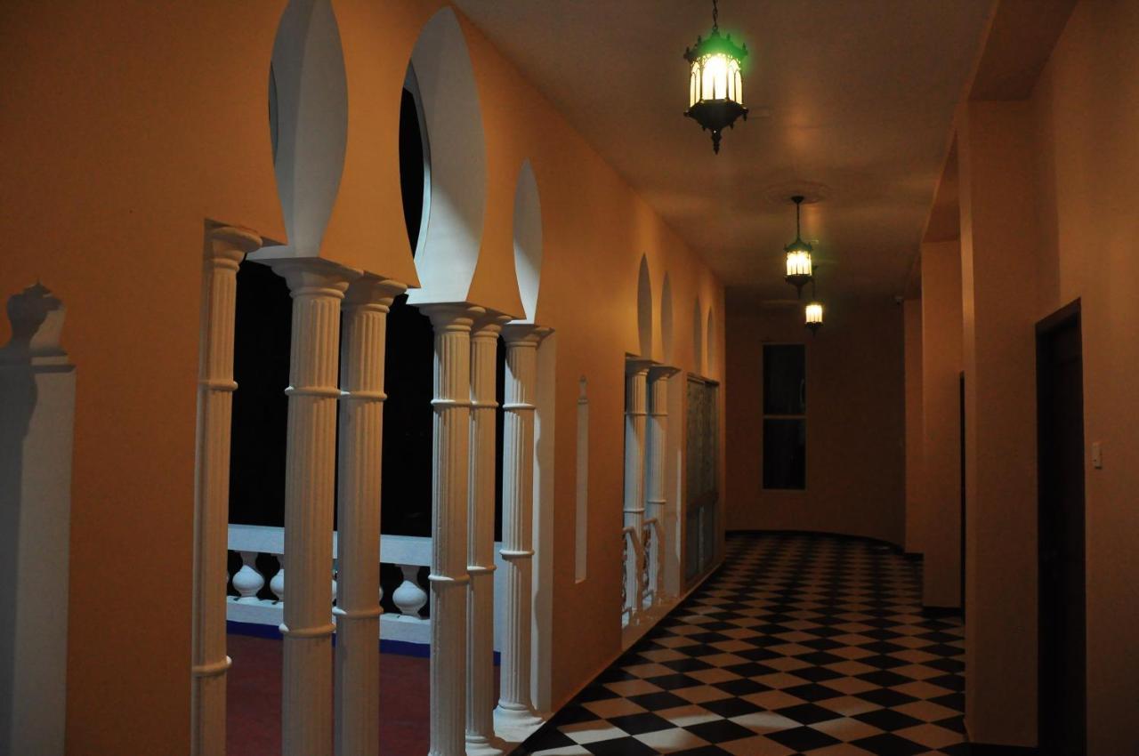 Chola Heritage Resort Карайкуди Экстерьер фото